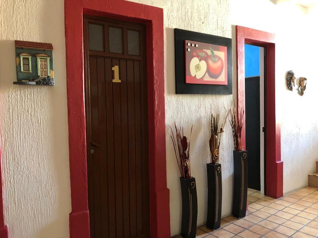 Hostal De Los Reyes Otel Guadalajara Dış mekan fotoğraf